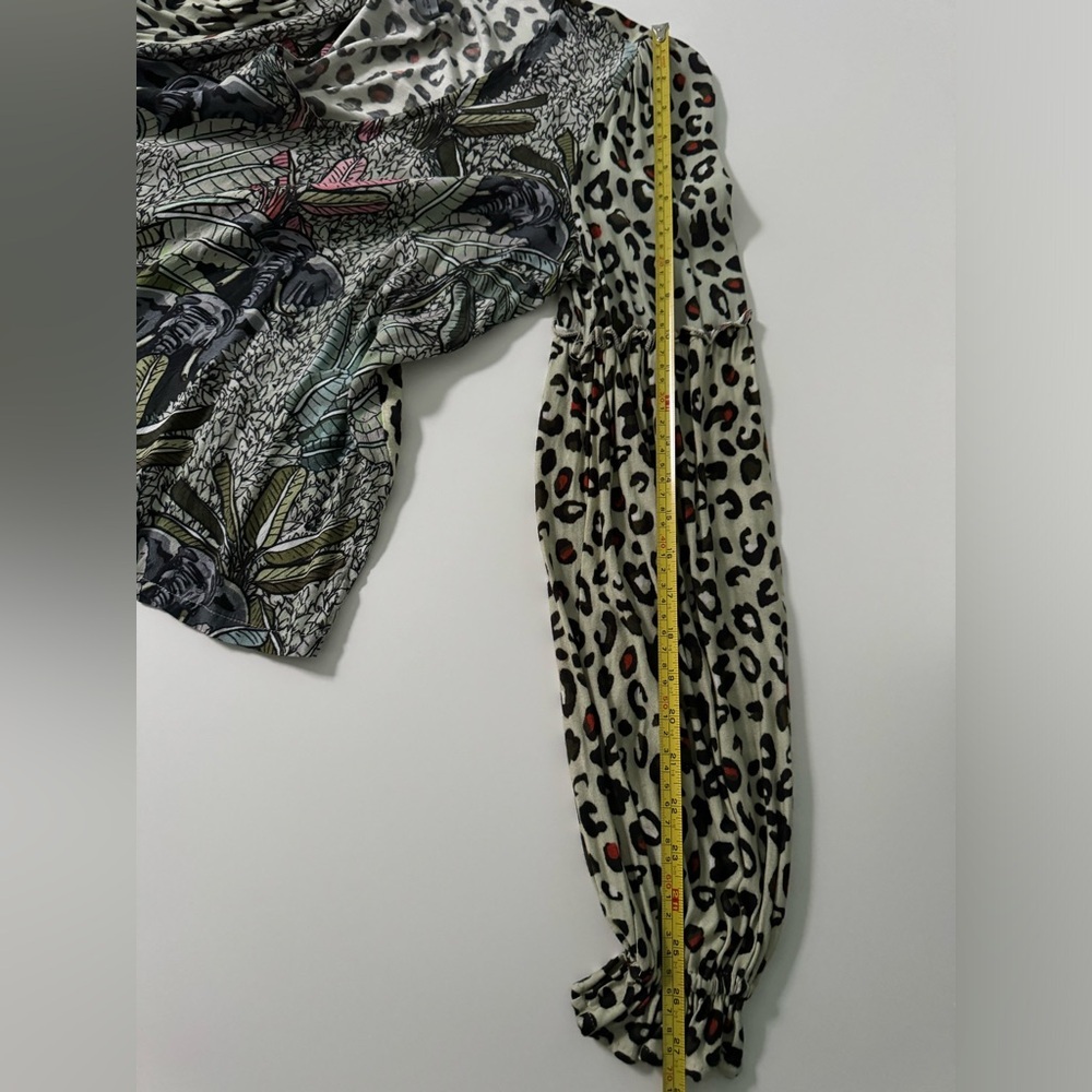 Anthropologie Blank London Sibley
Safari Cheetah Print Blouse Size Small - Picture 12 of 12
